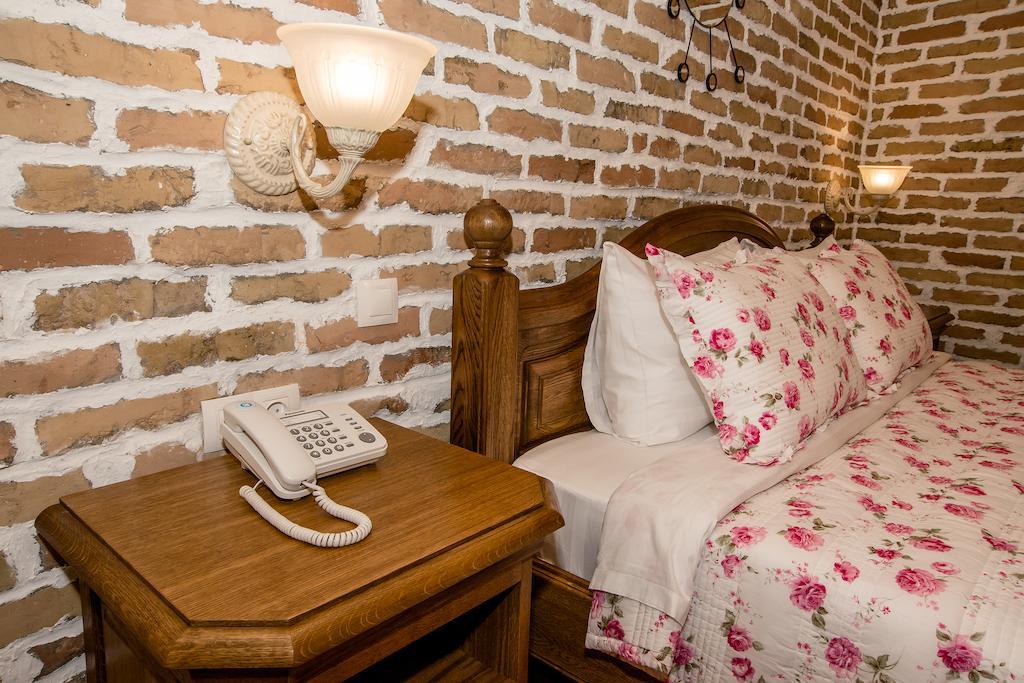 Orbita Boutique Hotel Simkent Szoba fotó