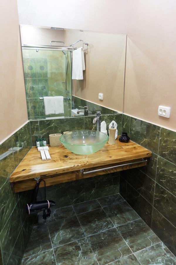 Orbita Boutique Hotel Simkent Kültér fotó